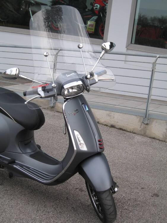 Vespa Sprint 150 3V Sport ie ABS (2016 - 18) (2)