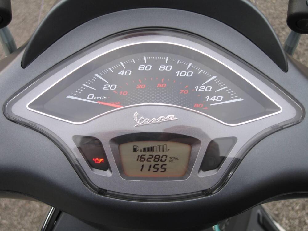 Vespa Sprint 150 3V Sport ie ABS (2016 - 18) (5)