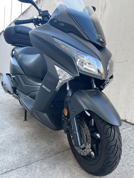 Kymco X-Town 300i ABS (2016 - 20) (2)