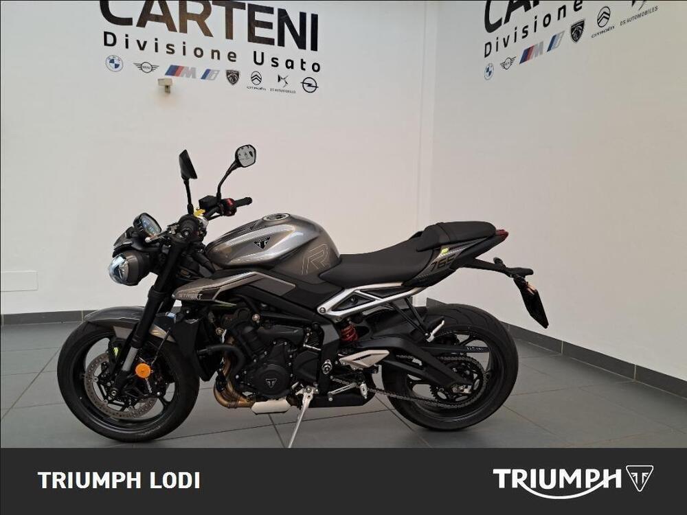 Triumph Street Triple R (2020 - 23) (3)