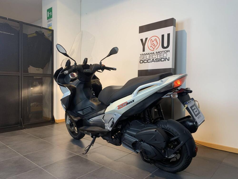 Aprilia SR Max 125 (2011 - 14)  (4)