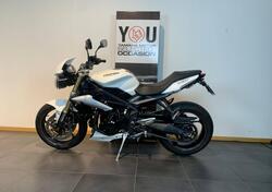 Triumph Street Triple ABS (2013 - 17) usata