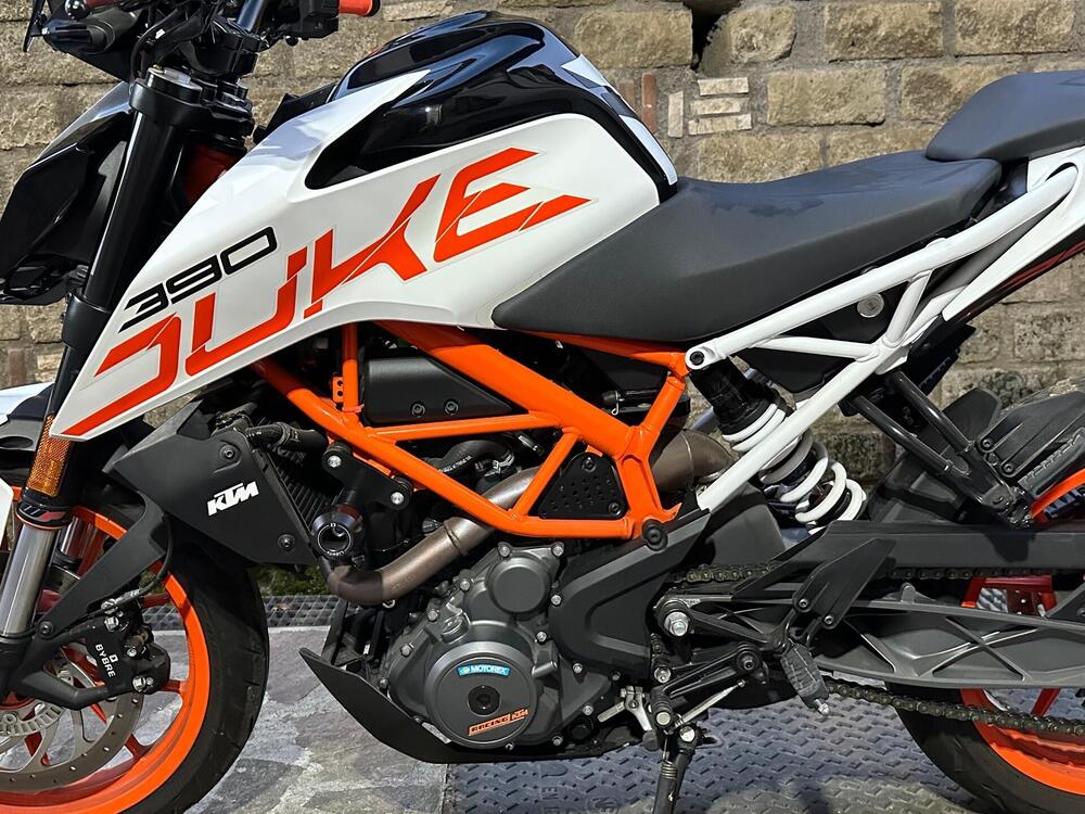 KTM 390 Duke ABS (2017 - 20) (2)