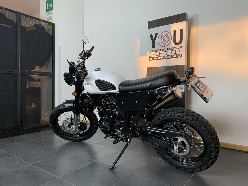 Vervemoto Tracker 250i (2019 - 24) (5)