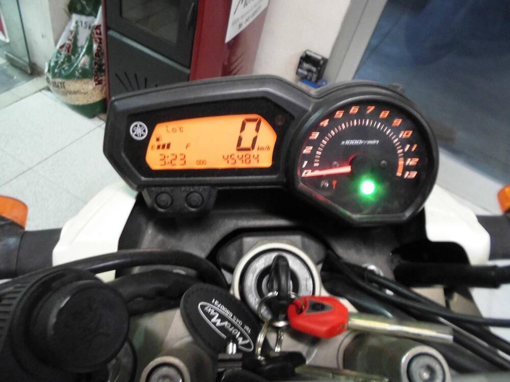 Yamaha XJ6 (2008 - 15) (3)