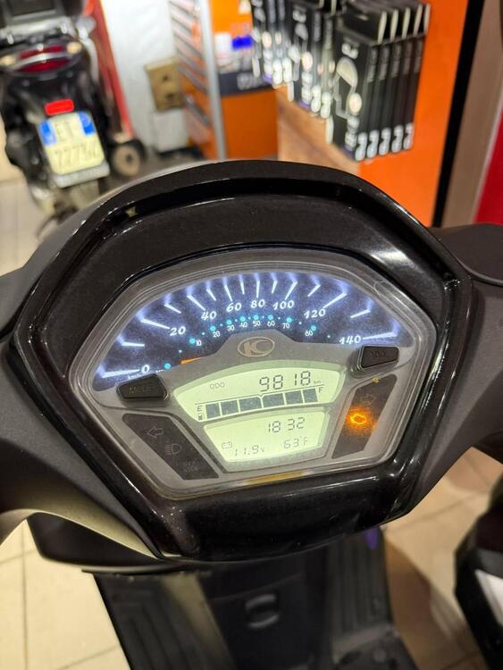 Kymco Like 125 Sport (2021 - 24) (5)