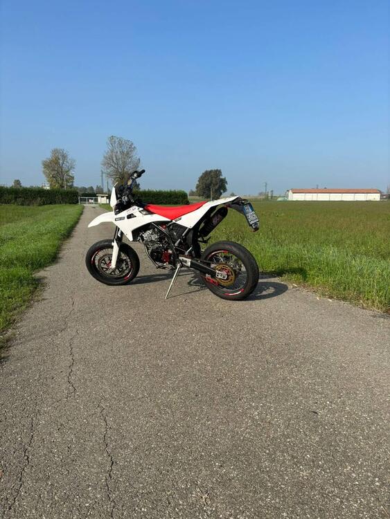 Fantic Motor Motard 125 M Performance 4t (2019) (2)