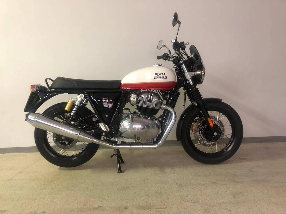 Royal Enfield Interceptor 650 (2021 - 24)