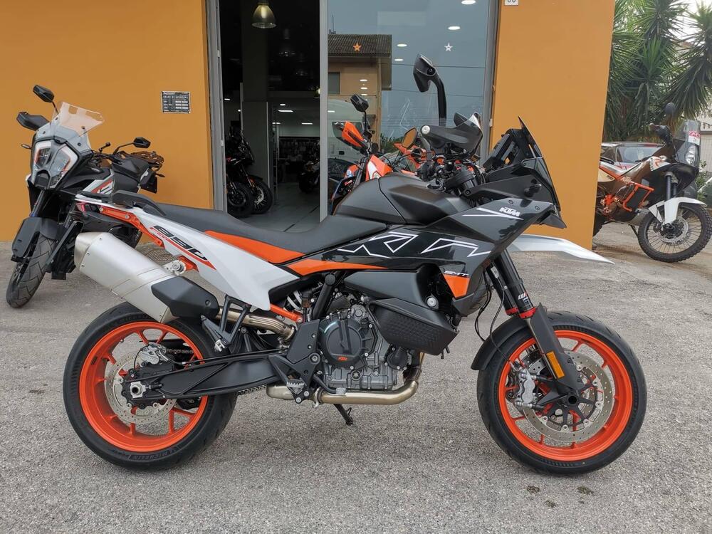 KTM 890 SMT (2023 - 25)