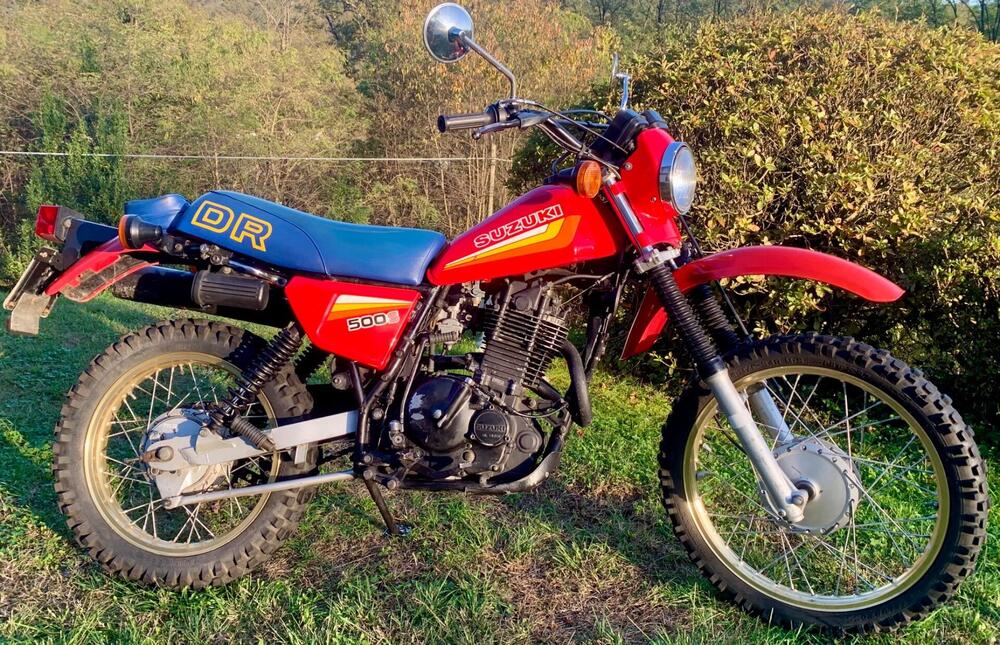 Suzuki DR500S