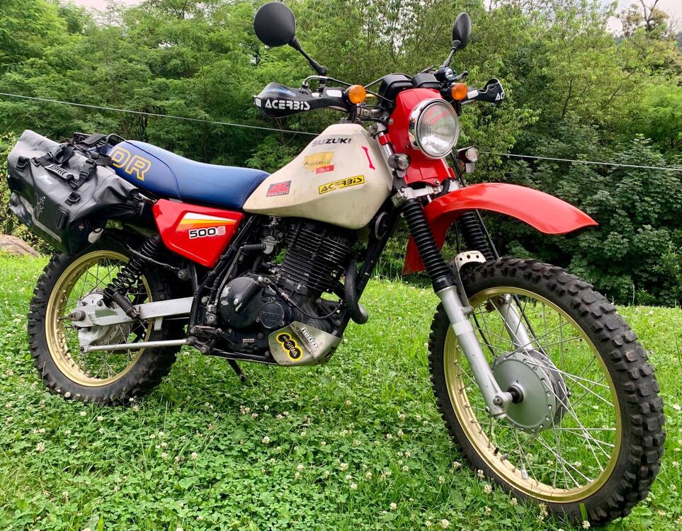 Suzuki DR500S (5)