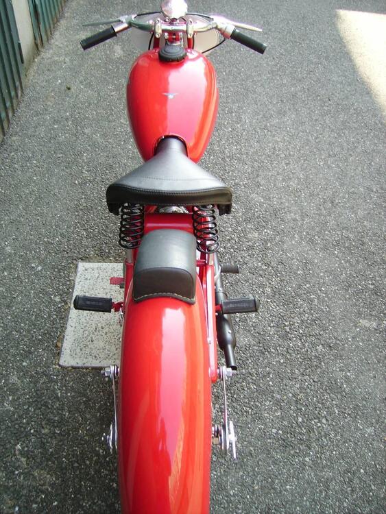 C.M. CM 125 corsa (4)