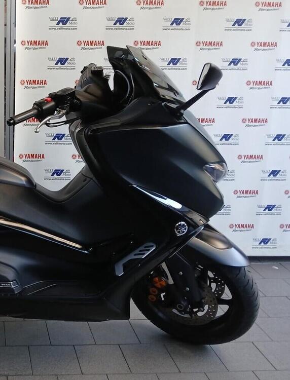 Yamaha T-Max 560 Tech Max (2020) (4)