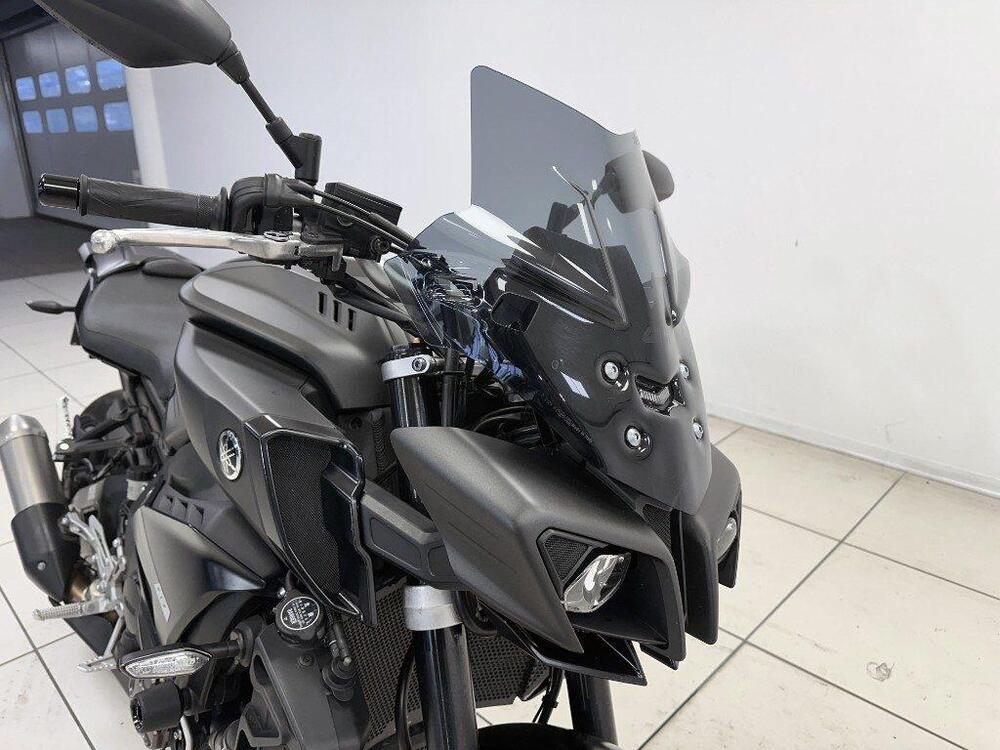 Yamaha MT-10 (2017 - 20) (5)