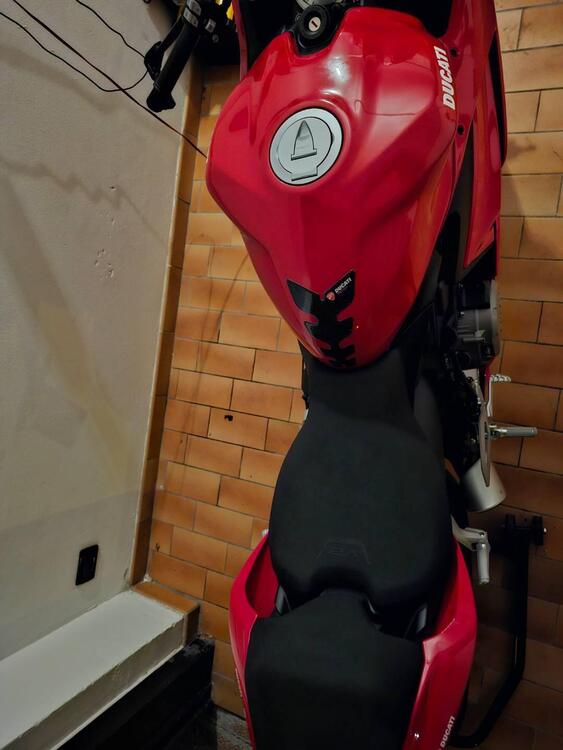 Ducati Panigale V2 (2021 - 24) (4)