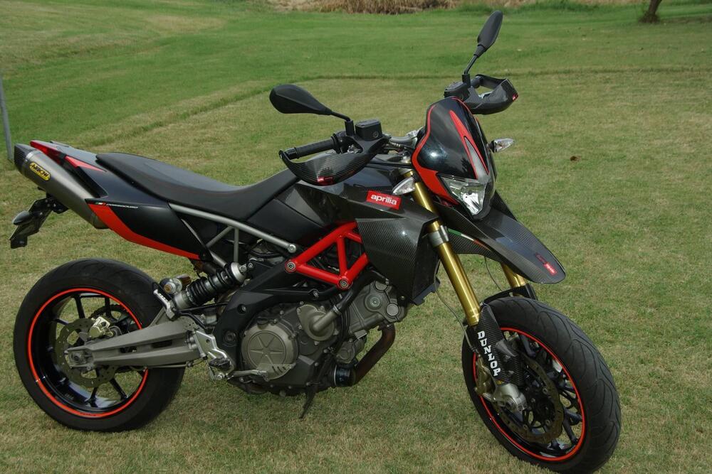 Aprilia Dorsoduro 750 Factory (2010 - 13)