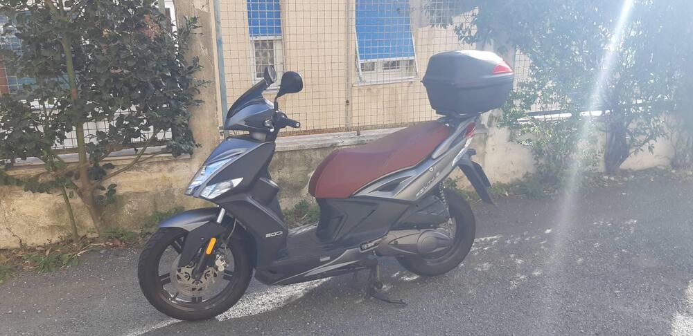 Kymco Agility 200i R16 + (2021 - 24) (4)