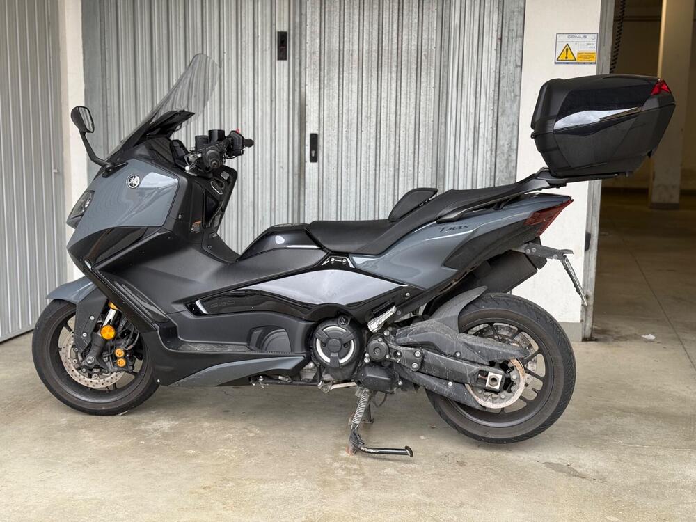 Yamaha T-Max 560 Tech Max (2022 - 24) (2)