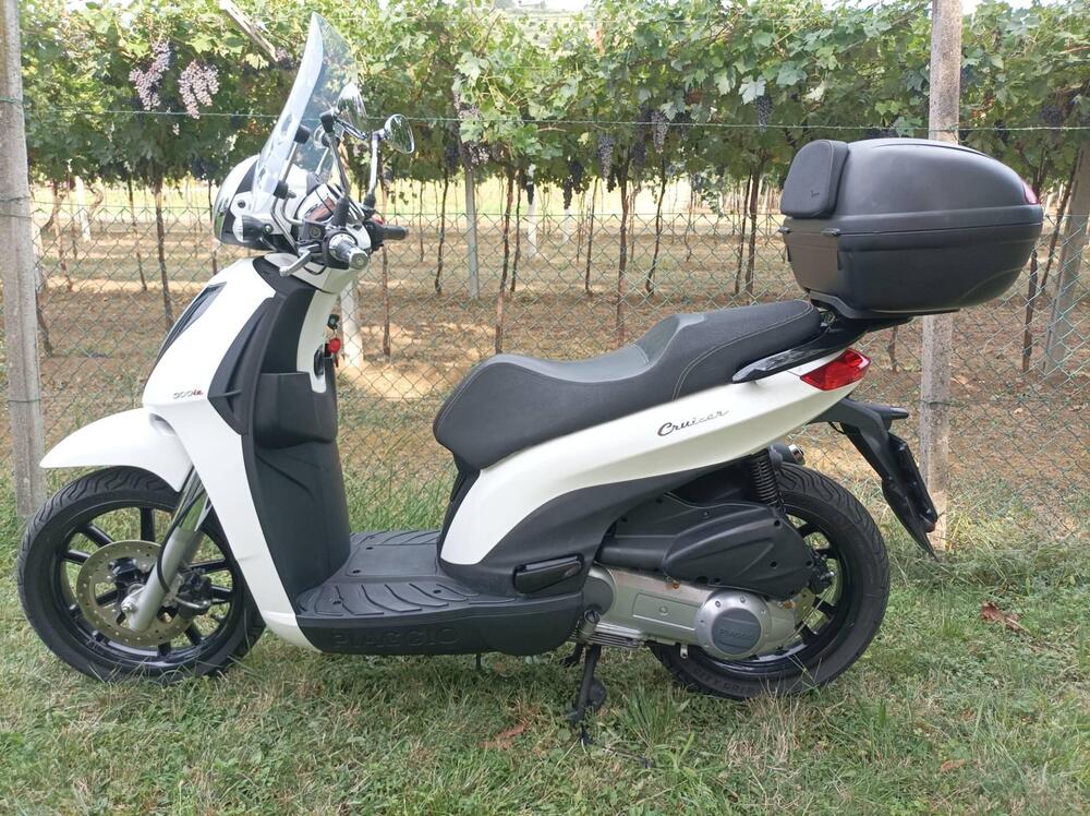 Piaggio Carnaby Cruiser 300 (2008 - 13) (3)