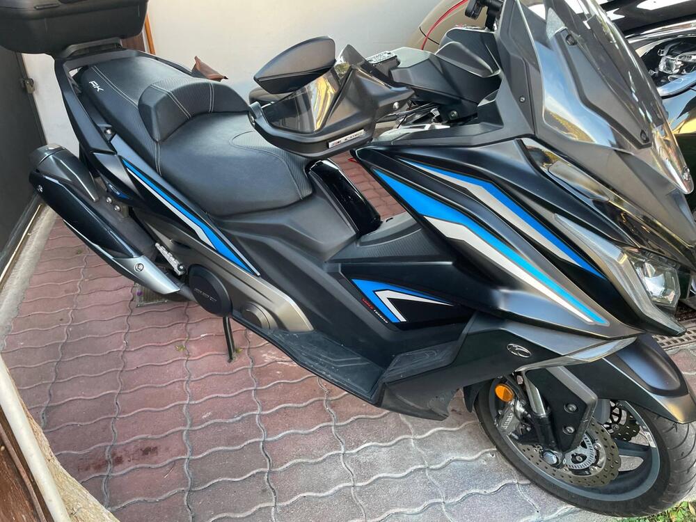 Kymco AK 550 ETS (2021 - 24) (5)