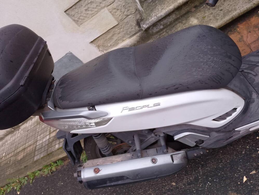 Kymco People 300i GT ABS (2010 - 17) (5)