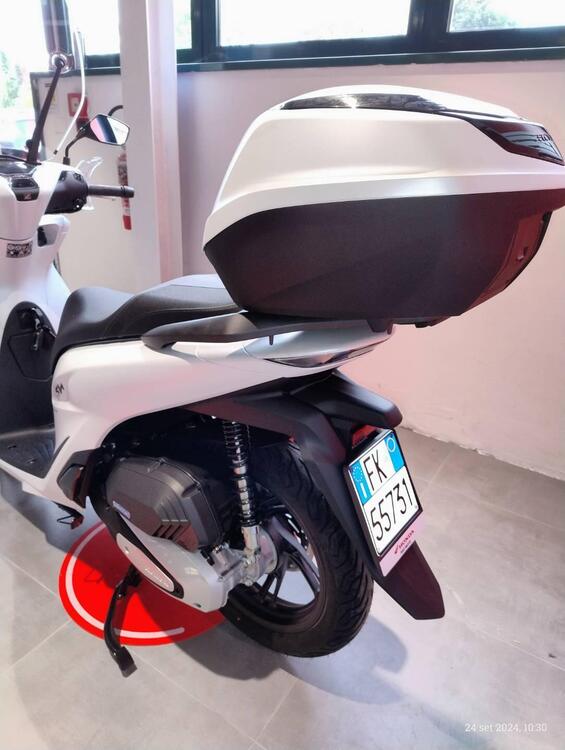 Honda SH 150i (2020 - 24) (2)