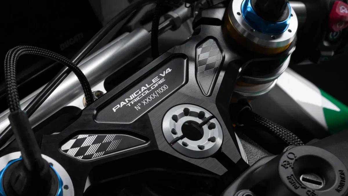 Ducati Panigale V4 Panigale V4 Tricolore (2025 - 26) (10)