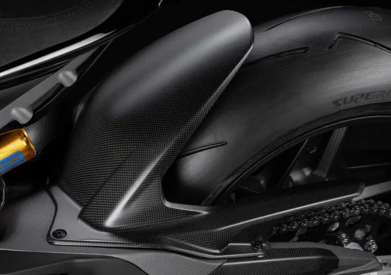 Ducati Panigale V4 Panigale V4 Tricolore (2025 - 26) (11)