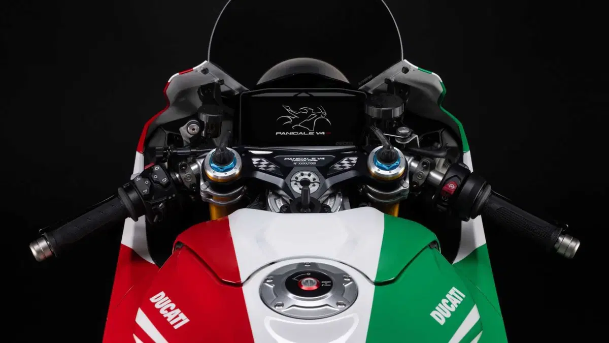 Ducati Panigale V4 Panigale V4 Tricolore (2025 - 26) (9)