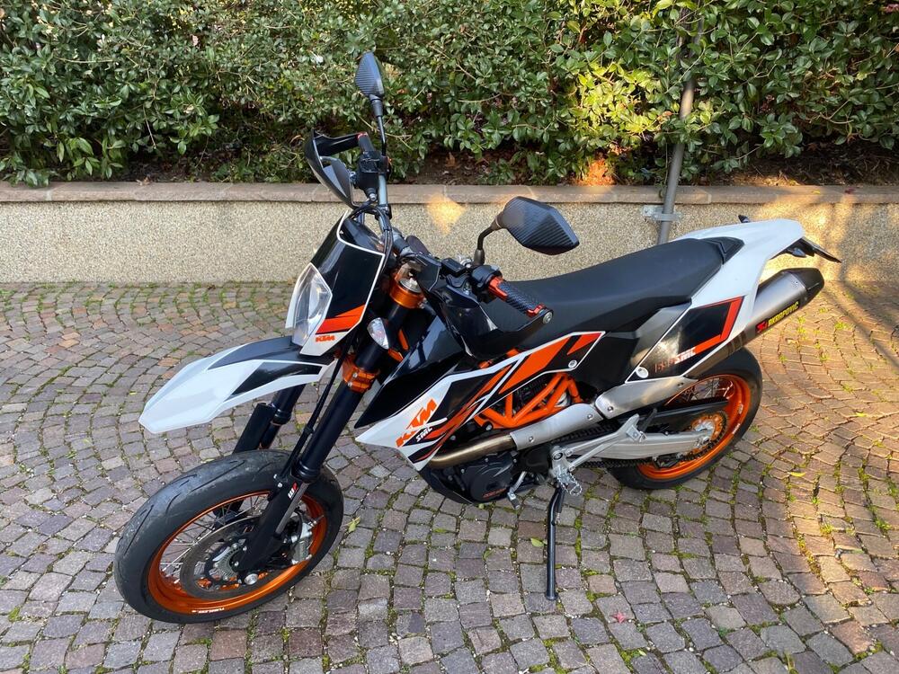 KTM 690 SMC R (2012 -17) (2)