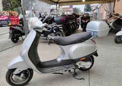 Vespa LX 50 (2005 - 08) usata