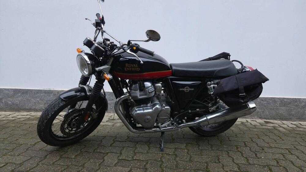 Royal Enfield Interceptor 650 (2021 - 24) (3)