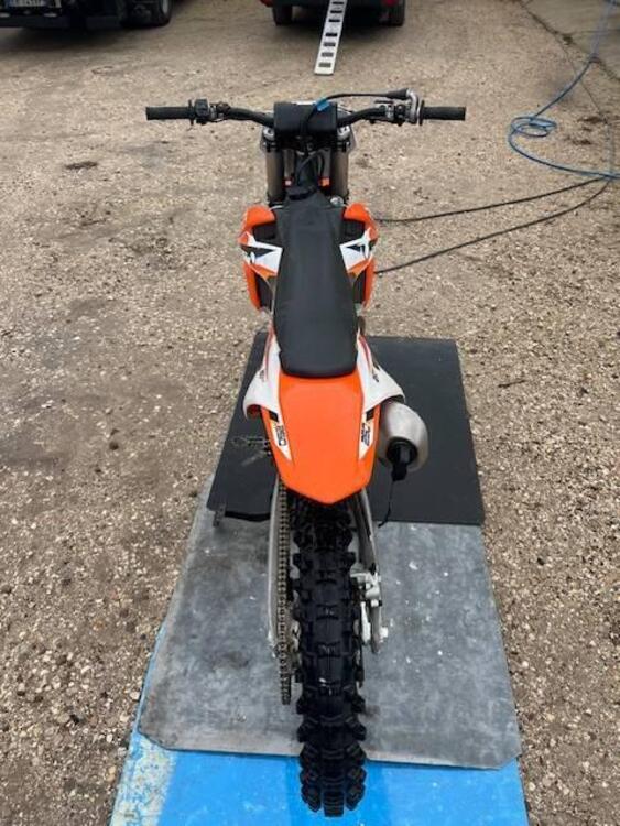 KTM 250 SX-F (2021) (2)