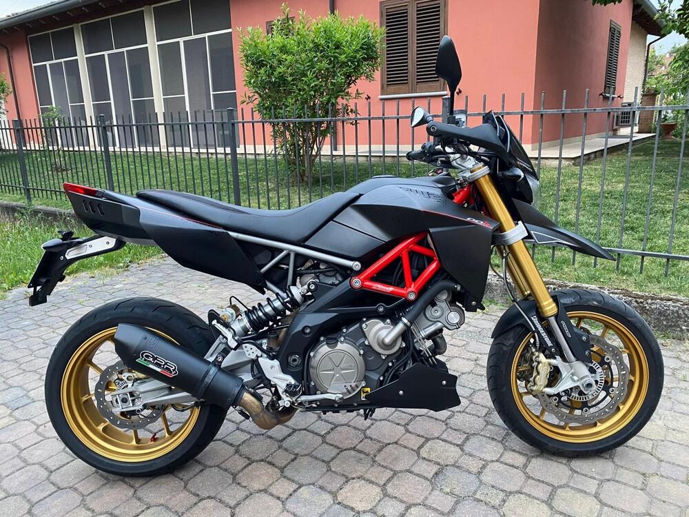 Aprilia Dorsoduro 750 Factory ABS (2010 - 13)