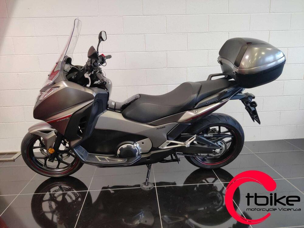 Honda Integra 750 DCT Sport (2017) (4)