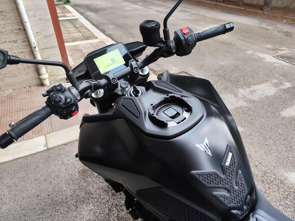 Yamaha MT-09 (2024 - 25) (5)