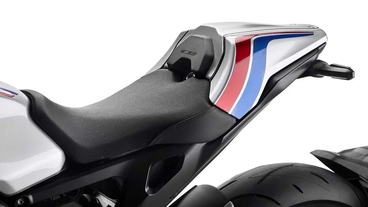 Honda CB 1000 R CB 1000 R + Limited Edition (2019) (7)
