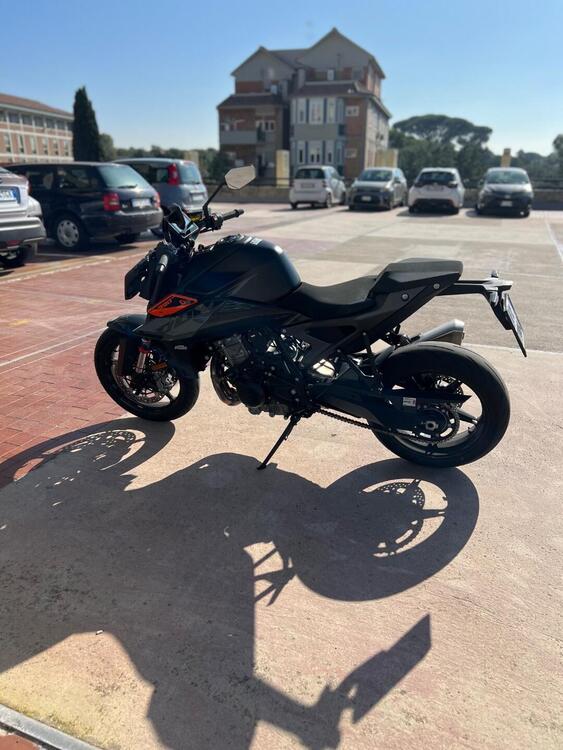 KTM 990 Duke (2024) (4)