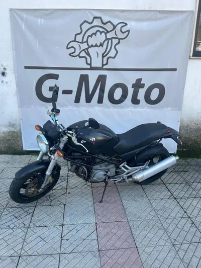 Ducati Monster 900 Dark I.E. (1999 - 02) usata