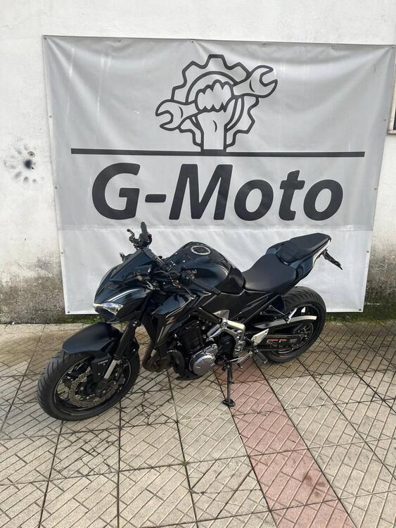 Kawasaki Z 900 (2017 - 18) (2)