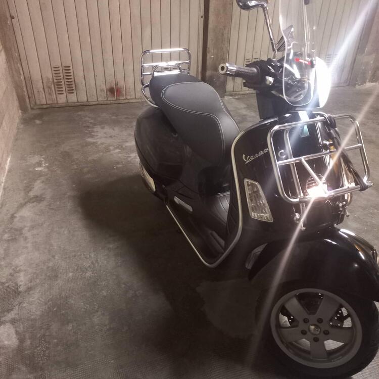 Vespa GTS 250 i.e. (2)