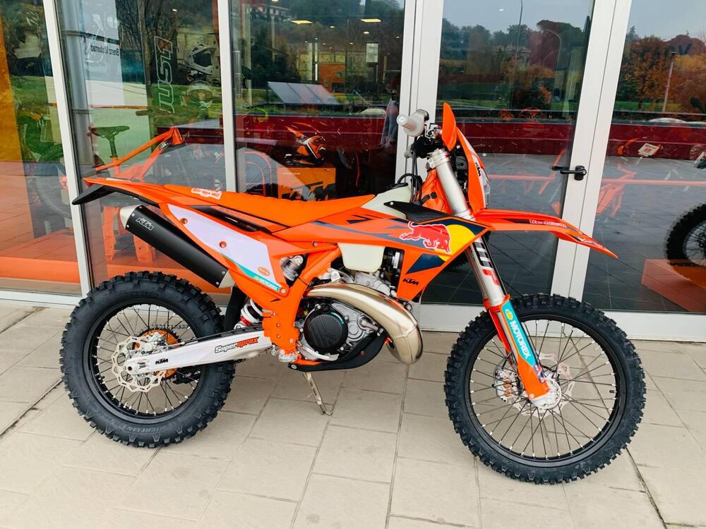 KTM 300 EXC Champion Edition (2025) (4)