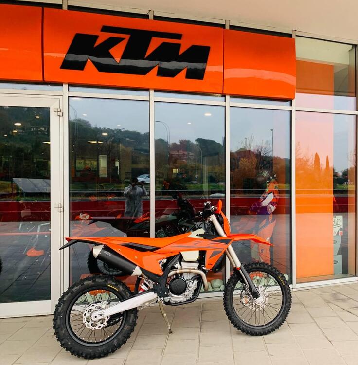 KTM 350 EXC-F (2025) (2)