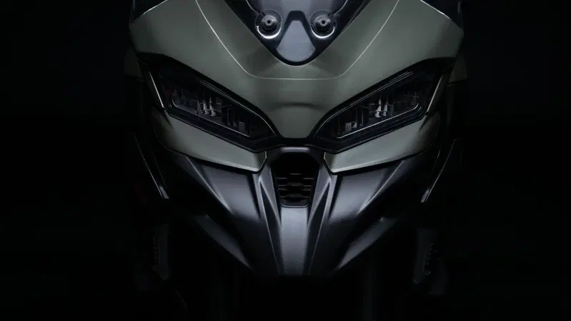 Nuova Ducati Multistrada V2, ecco com'&egrave; nata, con l'addio al Desmo e non solo [VIDEO]