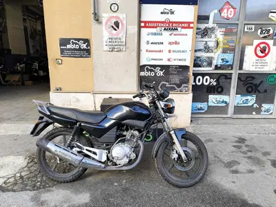 Yamaha YBR 125 (2005 - 09) usata