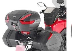 Givi PLX2159 Portavaligie laterale specifico per V