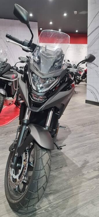 Honda NC 750 X DCT (2021 - 24) (3)