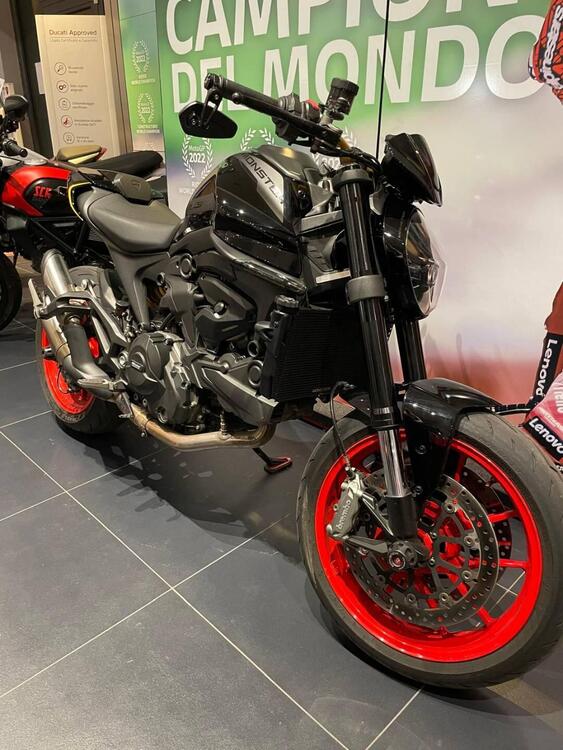 Ducati Monster 937 + (2021 - 24) (4)