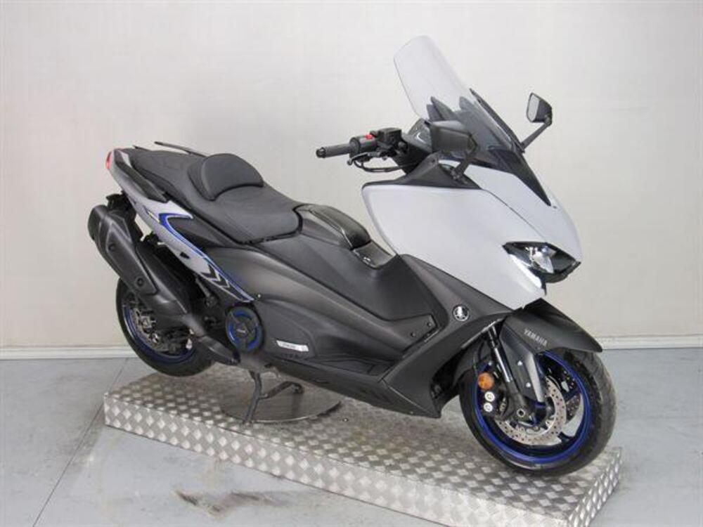 Yamaha T-Max 560 (2020 - 21) (2)