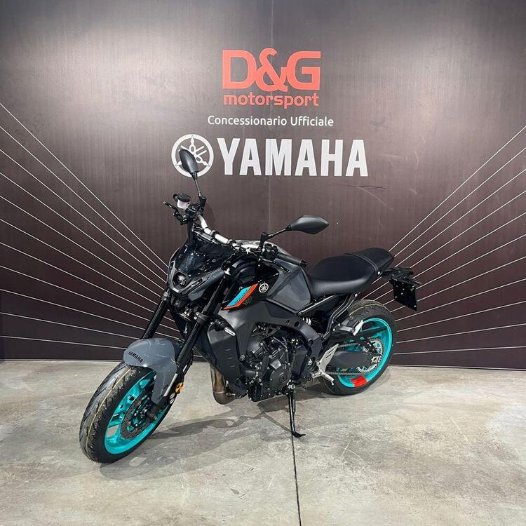 Yamaha MT-09 (2021 - 23) (3)